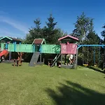 Privatunterkunft Dworek Nad Stawem & Laznia Piwna