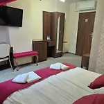 Privatunterkunft Dworek Nad Stawem & Laznia Piwna *