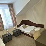 Dworek Nad Stawem & Laznia Piwna
