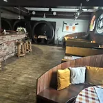 Rum i privatbostad Dworek Nad Stawem & Laznia Piwna *