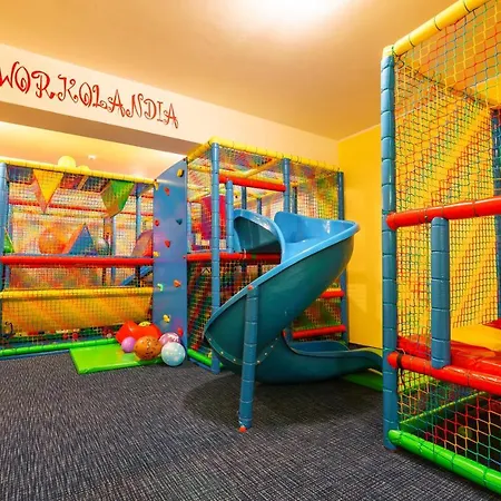 Privat bolig Dworek Nad Stawem & Laznia Piwna *