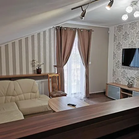 Alloggio in famiglia Dworek Nad Stawem & Laznia Piwna Ostrów Mazowiecka
