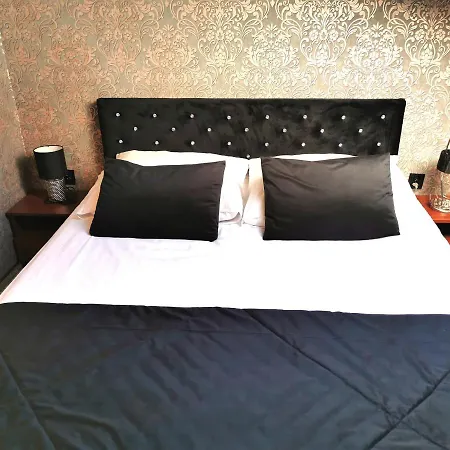 Dworek Nad Stawem & Laznia Piwna Privat bolig