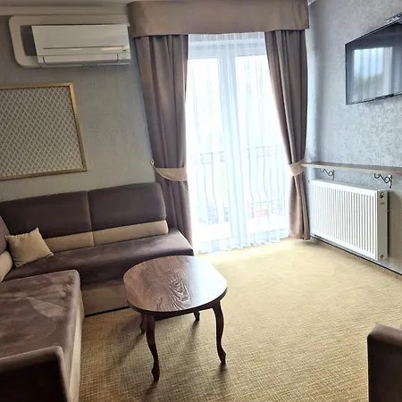 Dworek Nad Stawem & Laznia Piwna * Ostrów Mazowiecka