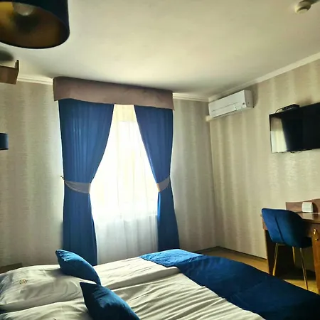 Privatunterkunft Dworek Nad Stawem & Laznia Piwna Ostrów Mazowiecka