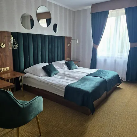 Privat bolig Dworek Nad Stawem & Laznia Piwna