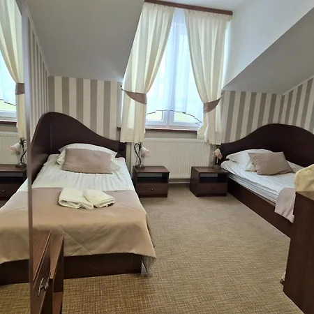 Dworek Nad Stawem & Laznia Piwna * Ostrów Mazowiecka