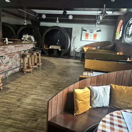 Alloggio in famiglia Dworek Nad Stawem & Laznia Piwna *