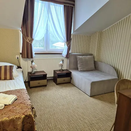 Alloggio in famiglia Dworek Nad Stawem & Laznia Piwna