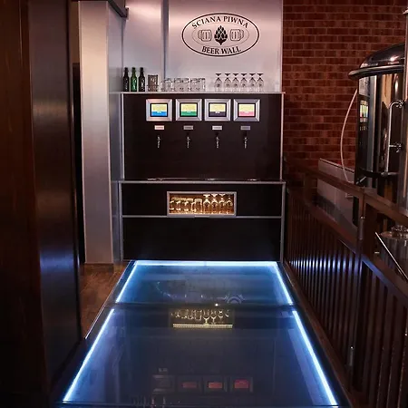 Dworek Nad Stawem & Laznia Piwna Privat bolig *