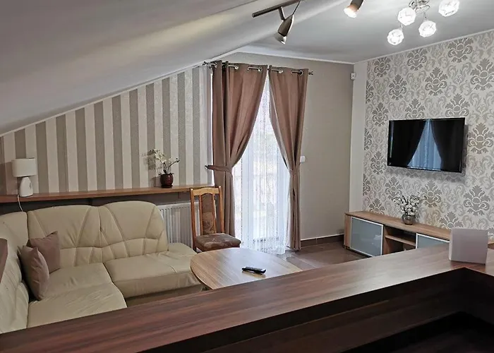 Privatunterkunft Dworek Nad Stawem & Laznia Piwna Ostrów Mazowiecka