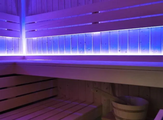 Privatunterkunft Dworek Nad Stawem & Laznia Piwna Ostrów Mazowiecka