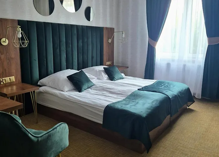 Privatunterkunft Dworek Nad Stawem & Laznia Piwna