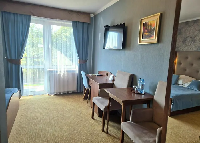 Dworek Nad Stawem & Laznia Piwna Privatunterkunft