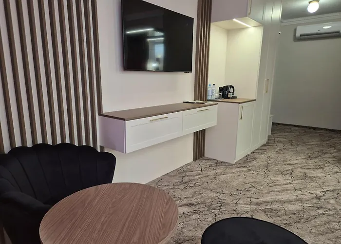 Dworek Nad Stawem & Laznia Piwna Privatunterkunft