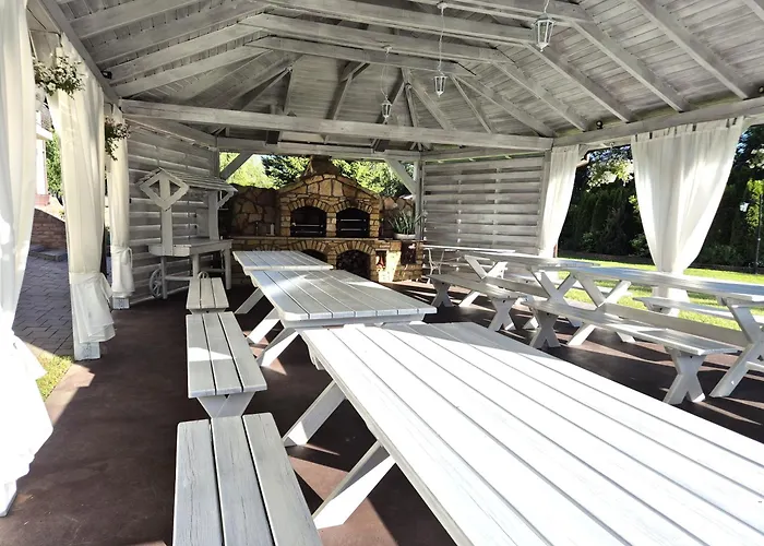 Privatunterkunft Dworek Nad Stawem & Laznia Piwna Ostrów Mazowiecka