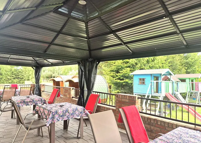 Dworek Nad Stawem & Laznia Piwna Privatunterkunft Ostrów Mazowiecka