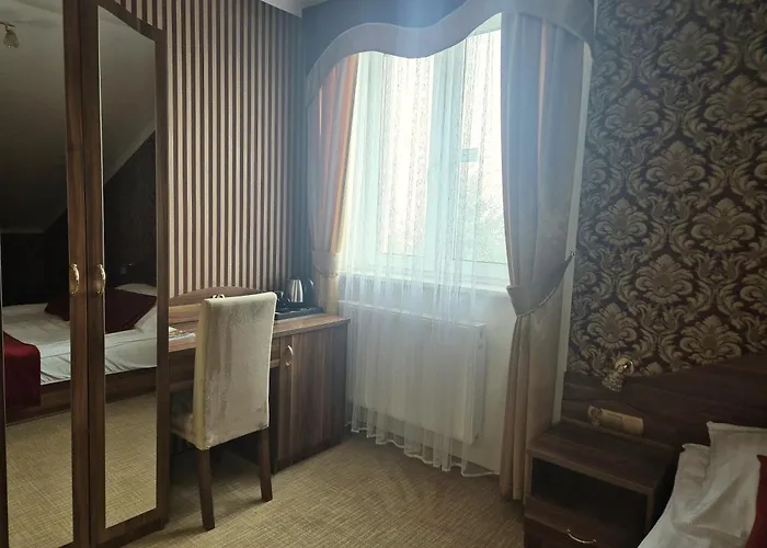 Privatunterkunft Dworek Nad Stawem & Laznia Piwna Ostrów Mazowiecka