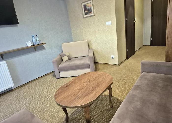 Privatunterkunft Dworek Nad Stawem & Laznia Piwna *