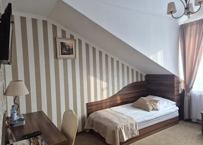 Dworek Nad Stawem & Laznia Piwna Privatunterkunft